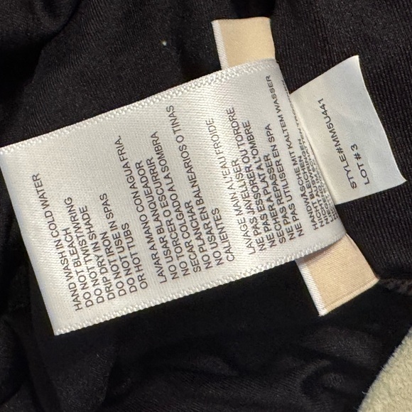 Michael Kors Women’s One Shoulder Swimsuit Leopard Print 10 NWT - Picture 10 of 10